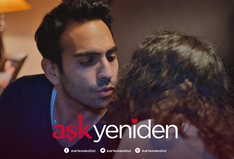 AskYenidenDizi's tweet photo. Fatih, iyi geceler öpücüğü istediği Zeynep'ten bakın ne yanıt alıyor! #AşkYeniden http://t.co/R1rncW55uK http://t.co/HIq6esCqXe
