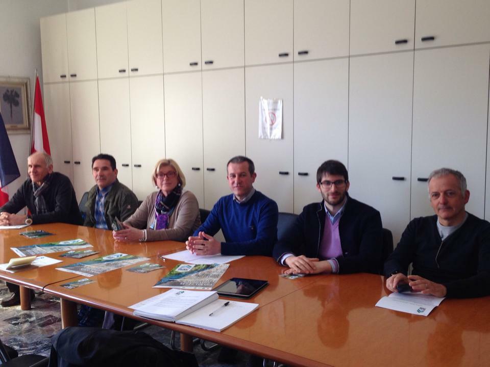 SerendelGrappa's tweet photo. #conferenza #stampa #presentazione #glorytrail @DolomitiPrealpi @TurismoVeneto http://t.co/zLVjKtrI7D