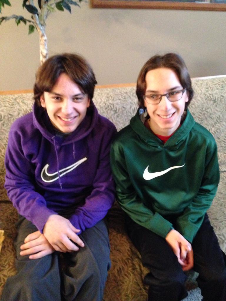 BrendaJS16's tweet image. Happy 16th Birthday to my wonderful sons. @andoverncs @mustang_goalie5