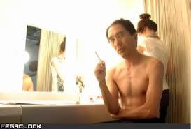 SherieLain's tweet photo. 町中で俺に中指立ててる奴がいたら  俺は「 I LOVE YOU 」って言ってやる。  俺ってそういう男。
by江頭2:50 http://t.co/ShR9ssyQj7