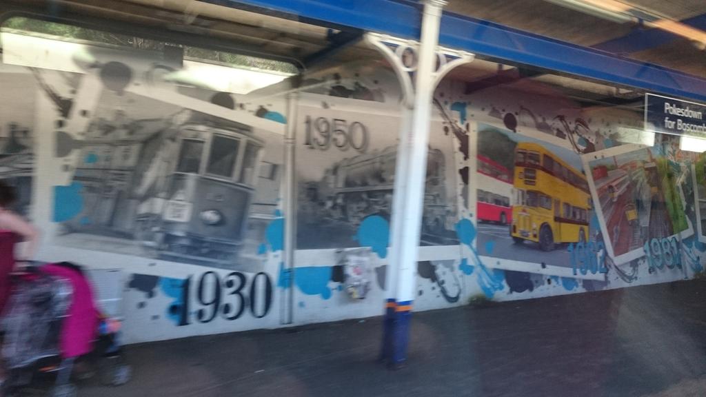 Got you #Pokesdown station #mural.Looking beautiful #streetart