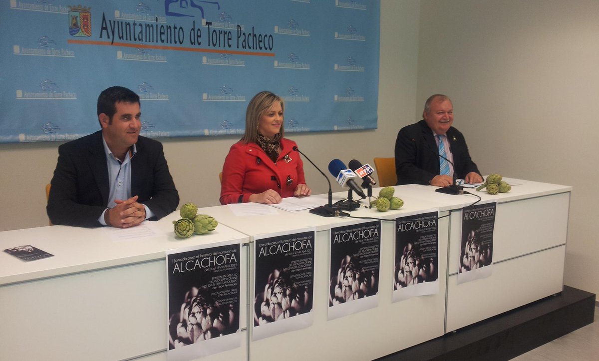 tuweb_tv's tweet photo. Torre Pacheco presenta la I Jornada para el Fomento del Consumo de la Alcachofa, 22.00h Informativo Canal 1 Mar Menor http://t.co/sOdU7kXbas
