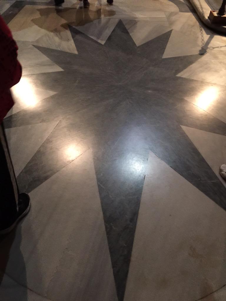 numbersalive's tweet image. #nbclearn #designthinkingforkids #nctm #STEM. What numbers/patterns do you see in the 2 floor sections?