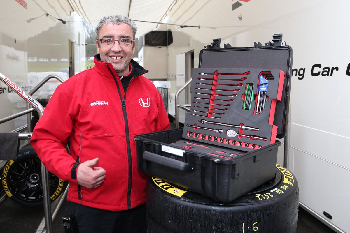 When you deal in fractions of seconds or ''blinks of eye speeds'' you need the best technical partners: <a href="/SnaponInd/">Snap-on Industrial</a>