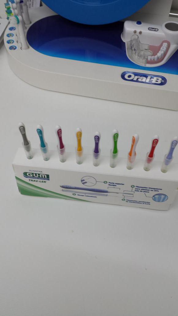 ORALGROUP1's tweet photo. Los cepillos interdentales son de gran ayuda para mantener una buena higiene oral. http://t.co/AvkkRg0Ozh