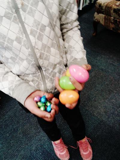 Newcomer Lunch Club last week #LibraryTakeover #EggHunt <a href="/FallingbrookMS/">Fallingbrook Middle School</a>  <a href="/JanetJackowski/">Janet Jackowski</a> <a href="/razazar67/">Raza Husain 🇨🇦 🇵🇸</a>