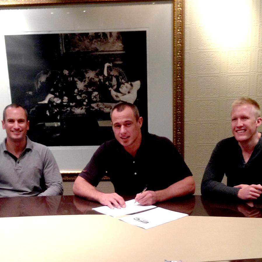 “Guess who is back, ‘Fangzz’ is back to fetch his belt!” - <a href="/RuanFANGZZPotts/">Ruan Potts</a> 

Details: efcww.com/1akWLMG