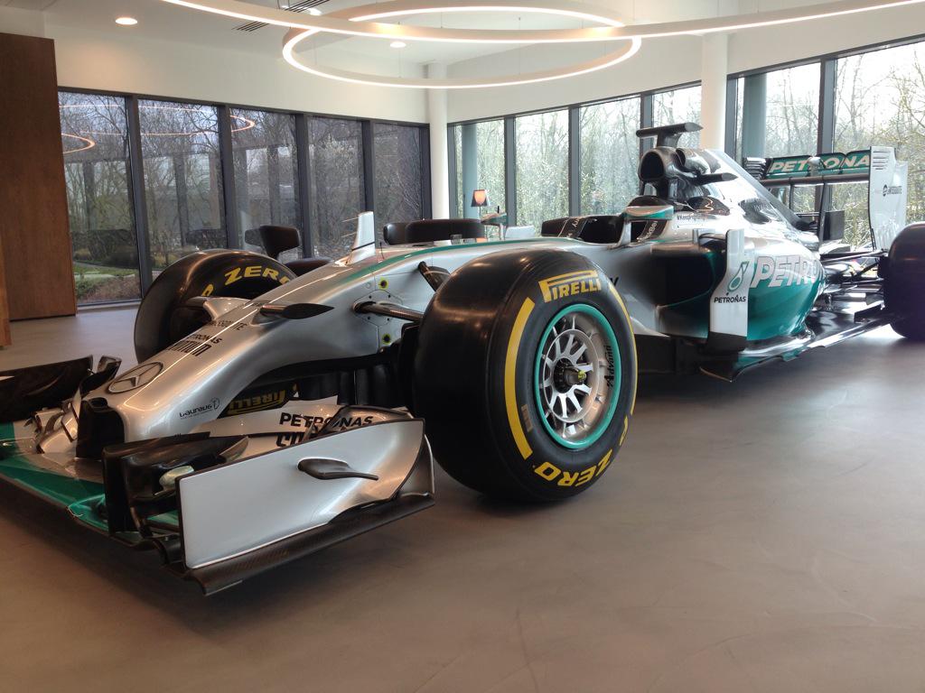 SilverTweeters's tweet image. Doing something special at Mercedes F1 Pertronas head office... Watch this space!! #KeepFightingMichael