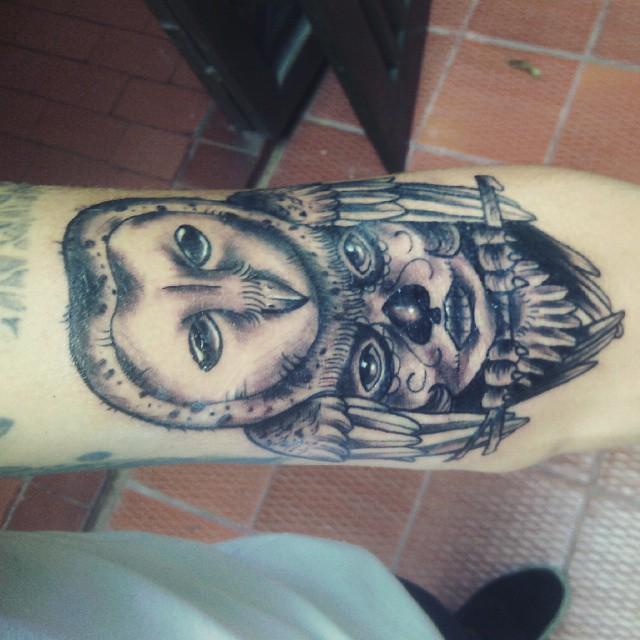 Bad_Sentences's tweet photo. Amor por los tatuajes. http://t.co/LevlEXiUdX