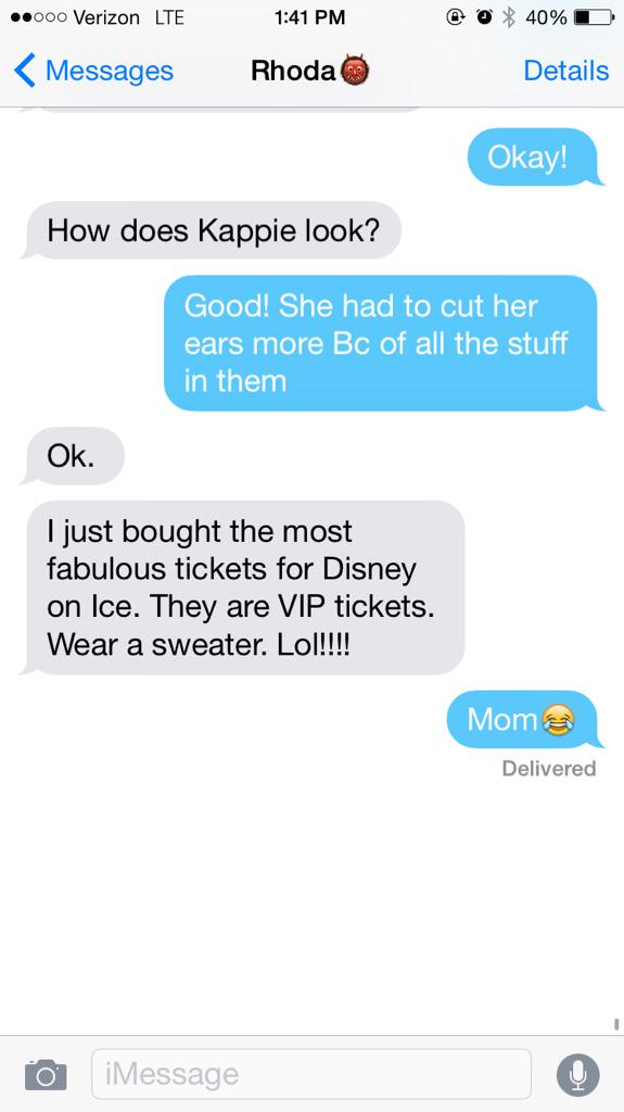 Kambrie_Bethard's tweet image. Well @emk_king @McCroryMorgan we will have good seats😂😂 mom out did herself #bringasweater