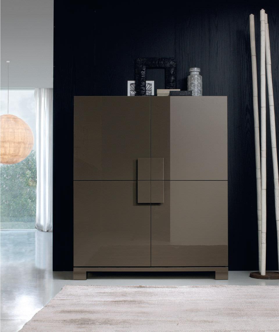 Home_Element's tweet photo. Woody Sideboard Designed by Sergio Brioschi. http://t.co/uAg5McyQ7L http://t.co/8kb8lqOa2Z