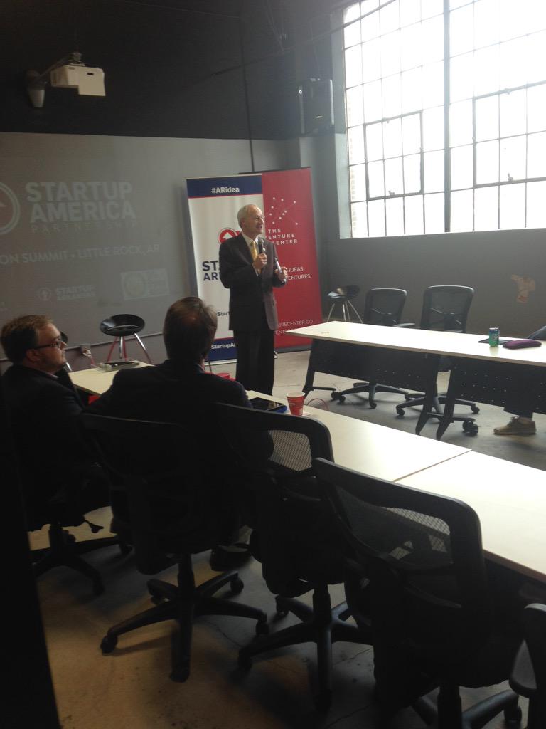 StartupArkansas's tweet photo. .@AsaHutchinson addressing @StartupAmerica champions on his plans for educating Arkansans to code. #ARidea http://t.co/NUMMGCXOv2