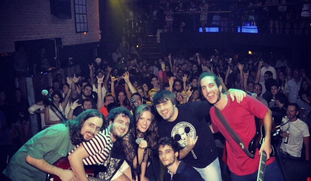 nathaliealvim's tweet photo. Lembrança de Jaú... 😝✌️🙌 #generalbar #nathaliealvim #rockinsoul http://t.co/pU5HEIX68y