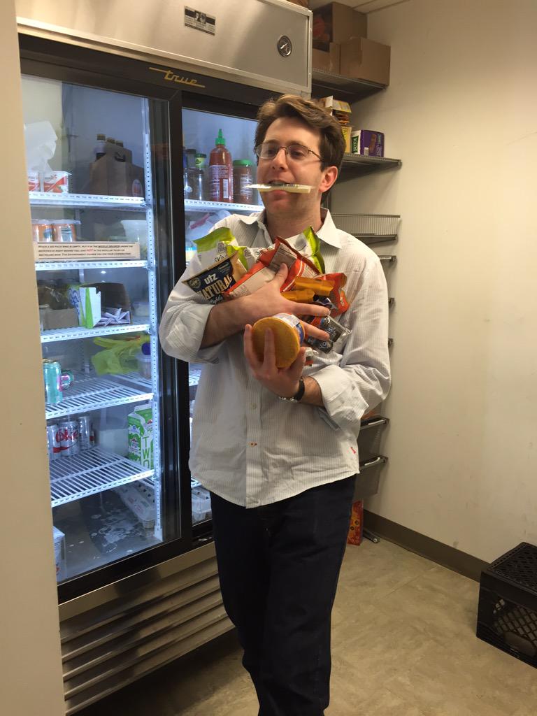 NYUWassEmployer's tweet photo. Forget the Freshman 15. It's now the #MarketingEngineer 15 @MediaMath #snacktime http://t.co/TFp3GvRnRu