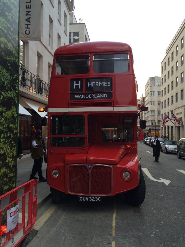 Welcome to London ! #newstore #hermes #wanderland #saatchigallery