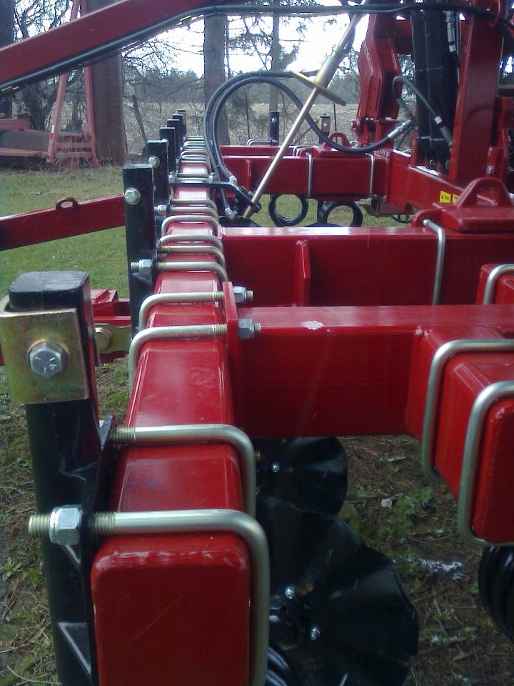 Threadforms1991's tweet photo. @Wallbank_ @Threadforms1991 we know that over torquing nuts will cause bolt failures too. http://t.co/Pd5tldnp8j