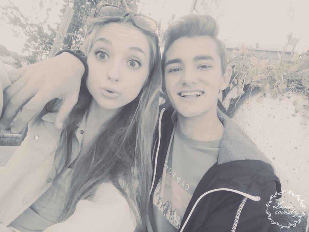 albita16_torres's tweet photo. Te adoro rubio mio http://t.co/xswsE7ept9