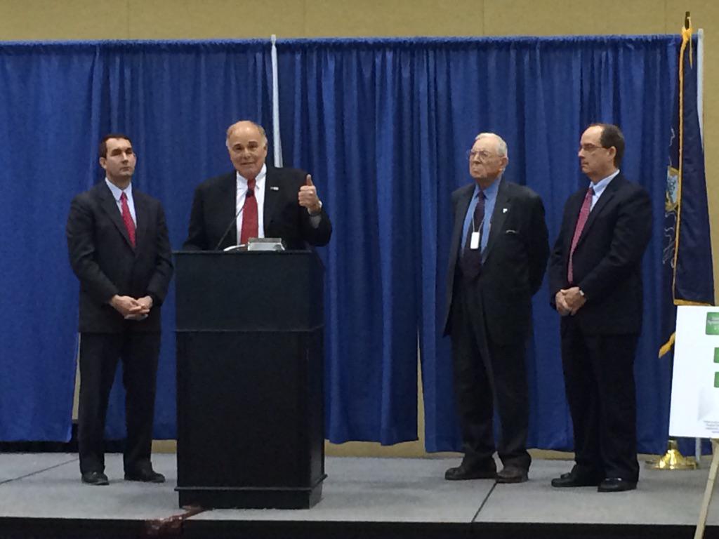 NGManbeck's tweet photo. #StandUp4Transportation press conference @PPTAssn.  Support federal funding for transportation infrastructure. http://t.co/LpE5S3pK4M