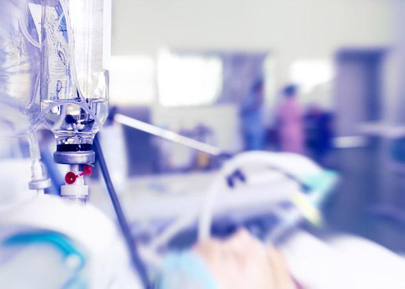 Slate's tweet photo. How the Bee Gees’ “Stayin’ Alive” helped me save my first life as a doctor: http://t.co/rIOC5Vn3yp http://t.co/KojtWK6rHH