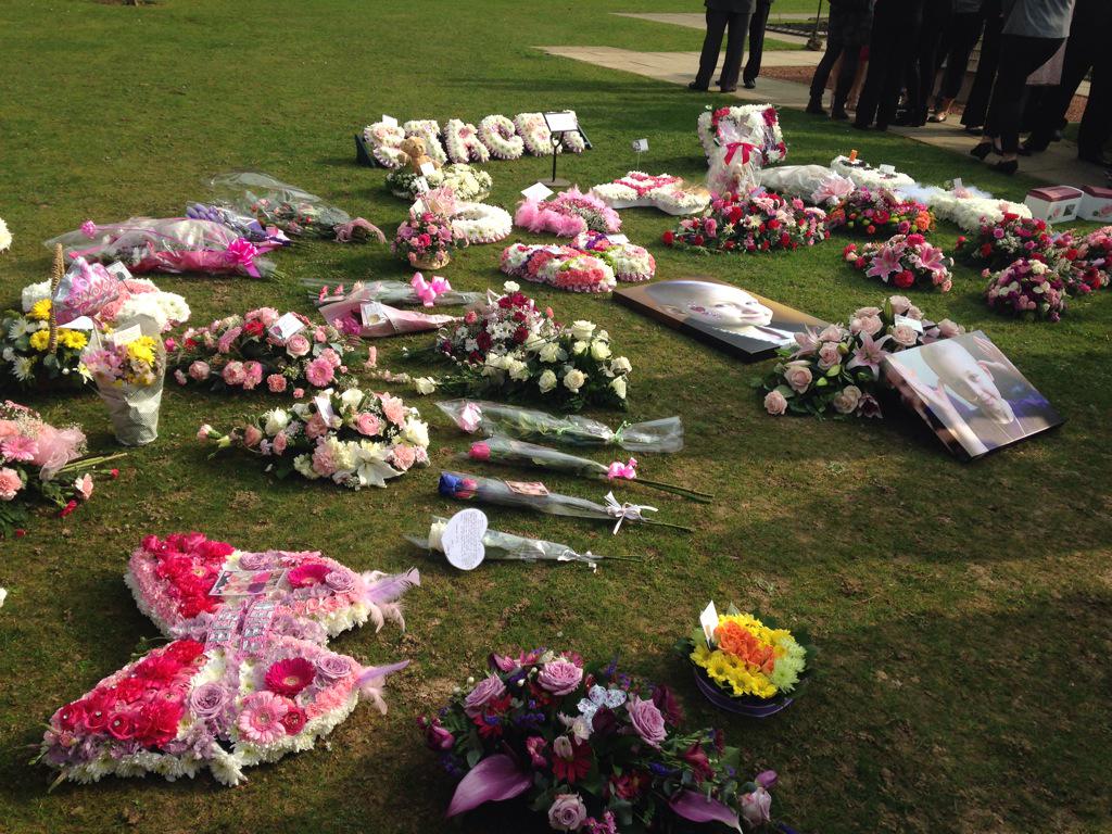 May God rest your little heart forever. What a wonderful service and tribute, fitting for a princess. @staceymAPPEAL