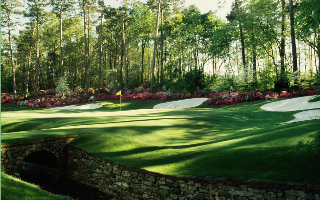 GolfLcu's tweet photo. 1 day left until the biggest weekend in golf #Masters2015 who's your pick? http://t.co/peoMENRqpn