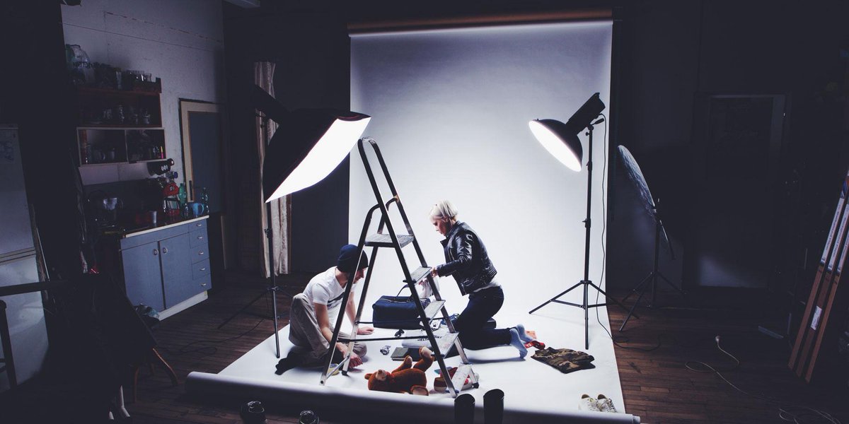 ABIDELESS's tweet photo. Have a quick look behind the scene of #Abideless X #Novesta X #VarsityProject essential photoshoot! #essentials http://t.co/nRizBPinkD