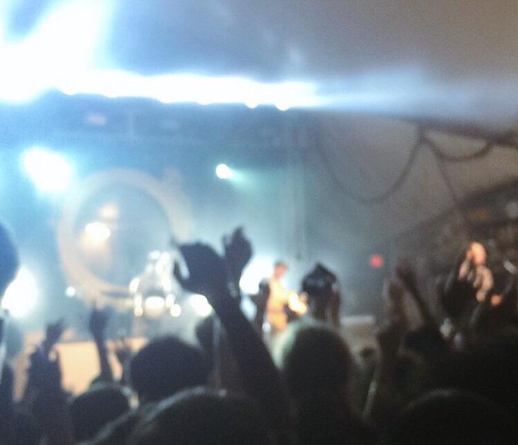 Happy birthday Ezra Koenig I love u in Vampire Weekend & L\Homme Run. U put on the best show ever <3 