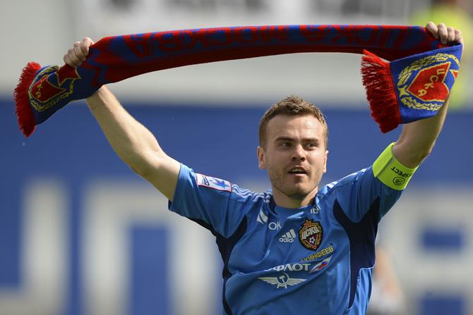 Happy 29th birthday to the one and only Igor Akinfeev! Congratulations! 