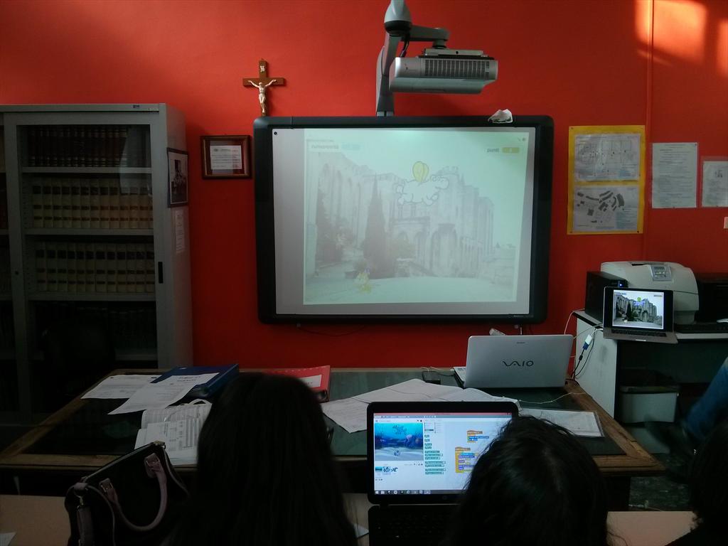 CDRotondella's tweet photo. Il primo CoderDojo è terminato! I ragazzi dono entusiasti!!! http://t.co/cdU6U2jbTu