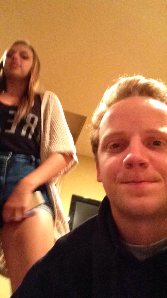 Bugsy_CR's tweet image. Happy birthday ric! Enjoy my favorite picture of us together! #readjusting #wedgie @ricarop