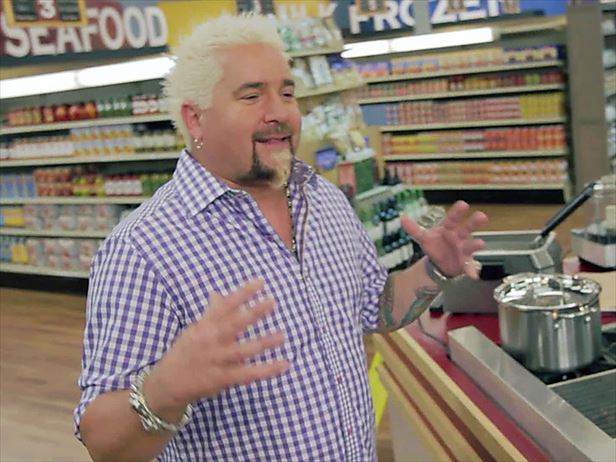 FoodNetwork's tweet photo. Join @GuyFieri on a behind-the-scenes tour of the #GroceryGames set: http://t.co/6UXI0TdXEG. http://t.co/SHR85BykVi