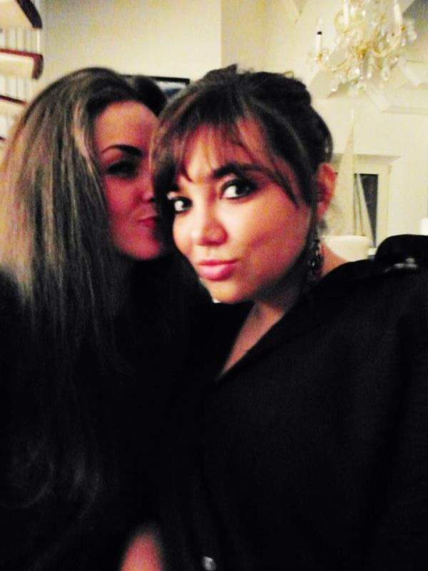 IsiCobain1's tweet photo. #missher http://t.co/fo5eGuY1bd