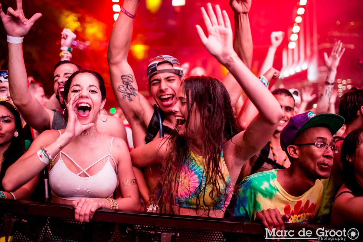 マルク tweet media