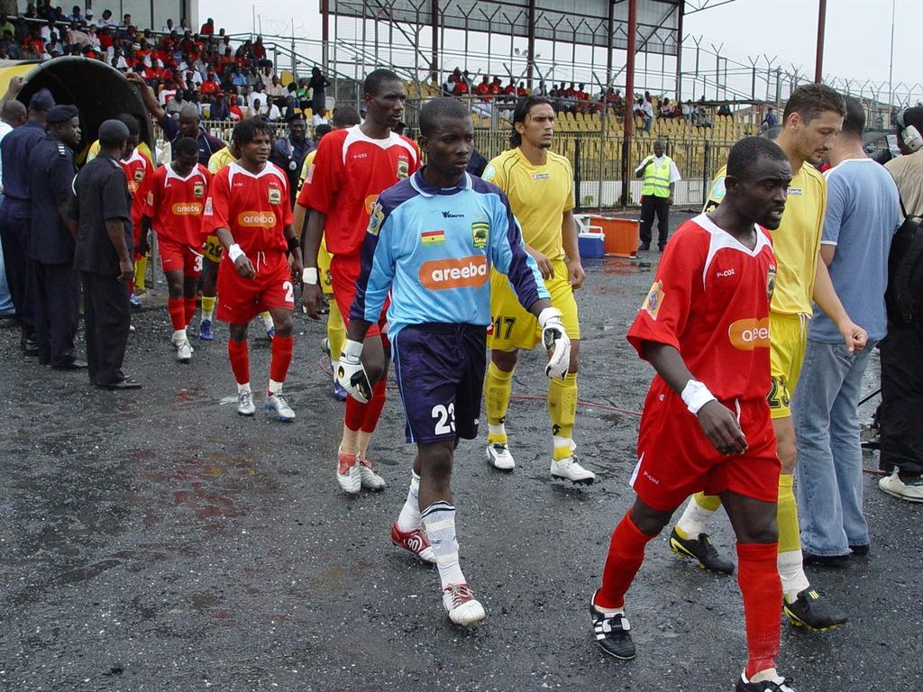 JoelHammond_'s tweet image. Rip Michael Asante #MPESEMPESE. 

Below: George Yamoah, Nii Baah, Mohmmed, Asante,  Ofosu Appiah #PROPERTEAM!!
