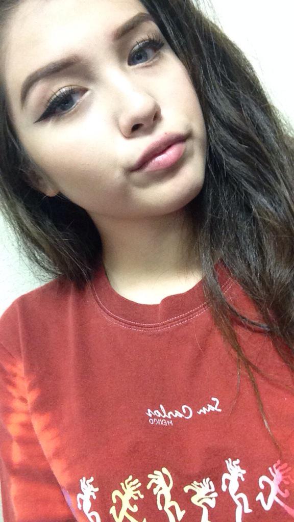 avocahoe_'s tweet photo. Skewl is 4 lame-os http://t.co/U6UQY3uYHt