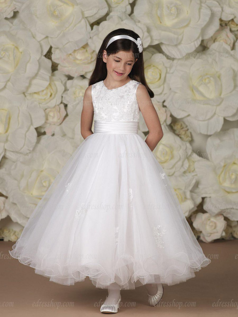 #HolyCommunion#DryCleaningWeTakeCare#EuroLaundryAruba