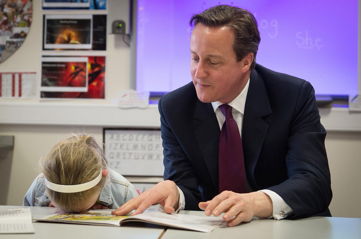 indy100's tweet photo. The best picture of the general election campaign so far http://t.co/zK2KK7mpf1 http://t.co/mJJsKPvxpQ