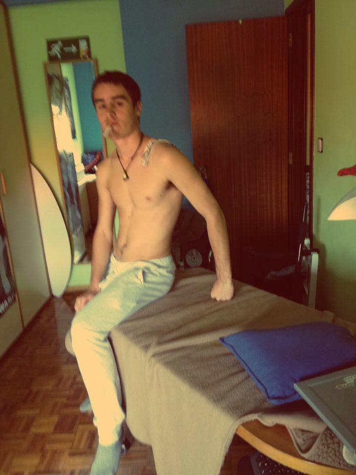 mikelopes25's tweet photo. secretária da tortura ou o contrário?? http://t.co/BWpcldLyKn