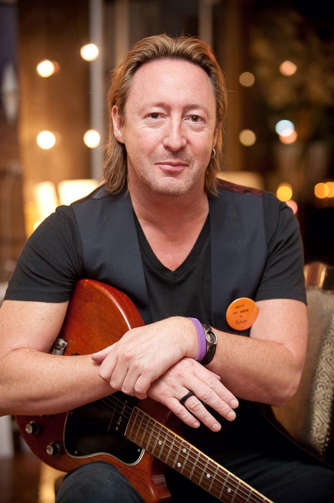 Happy birthday Julian Lennon! 