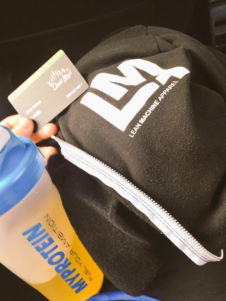 chloettwfitness's tweet image. Route home🙏🙏🙏 rocking my favourite gear💪 @LeanMApparel #WomanOrMachine