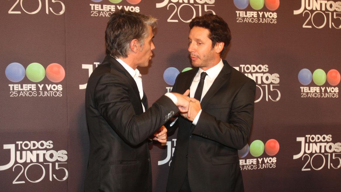vicunitas_Arg's tweet photo. Fiesta  #Telefe25Años @benjavicunamori #PabloEcharri  #Galanes2015  ♥ http://t.co/kJTw48tMMX