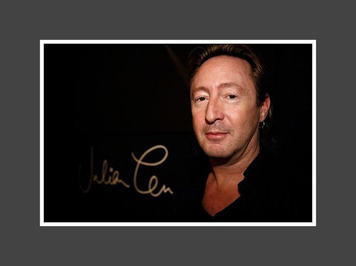 A big HAPPY BIRTHDAY shoutout to JULIAN LENNON turning 52 YEARS OLD today! 
