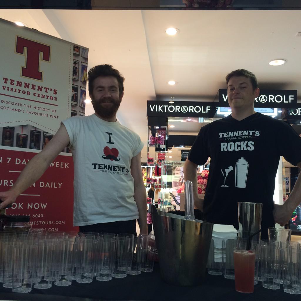 JohnstoneGayle's tweet photo. #cocktails #lemonT @tennentsacad  our mixologists shaking it up @houseoffraser http://t.co/VUiagseOw2