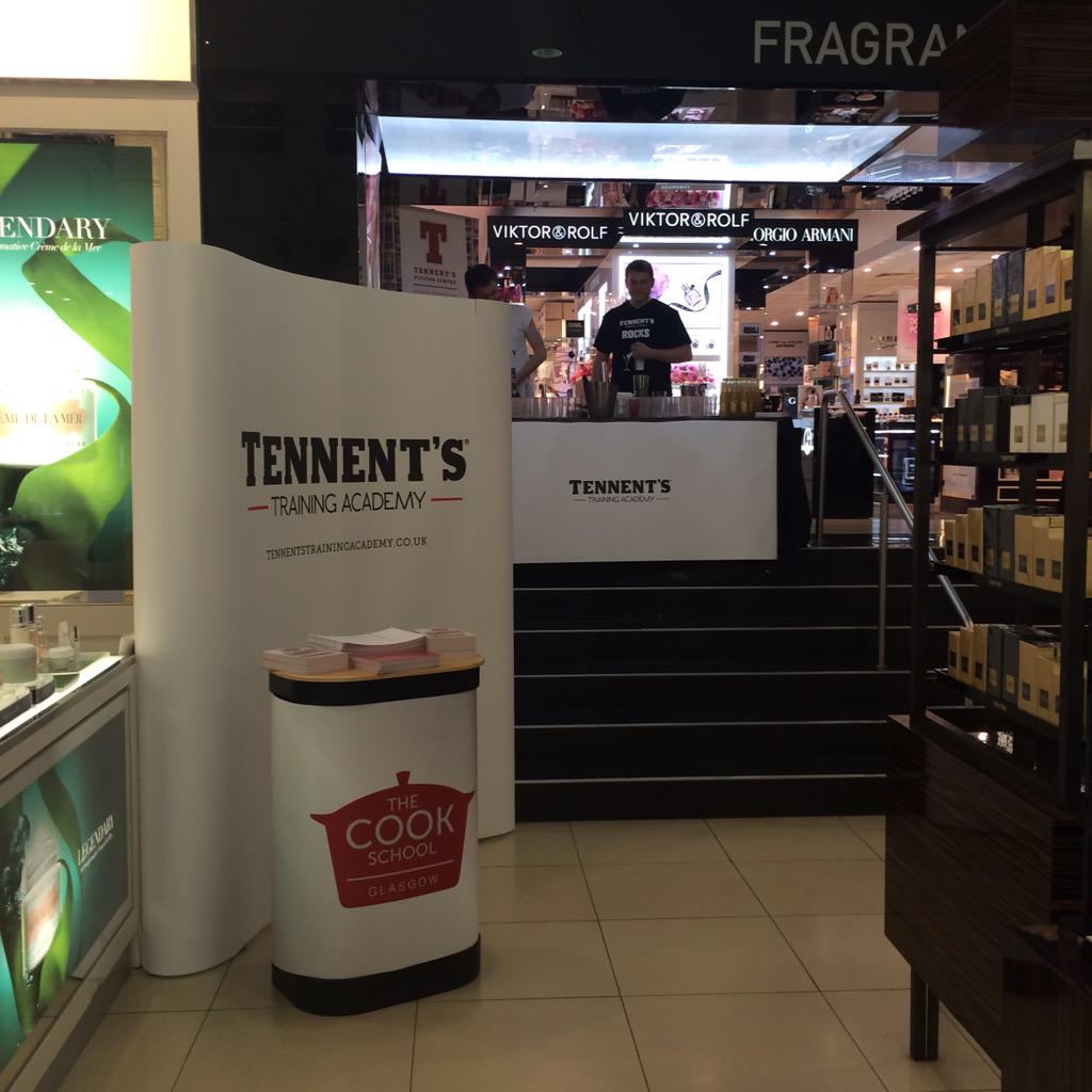 JohnstoneGayle's tweet photo. #cocktails #lemonT @tennentsacad  our mixologists shaking it up @houseoffraser http://t.co/VUiagseOw2
