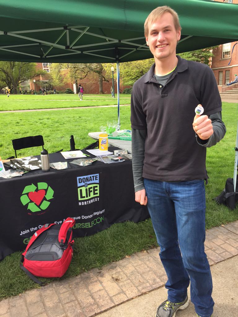 UOPRSSA's tweet image. Our first registered donor of the day! Thank you, Jonathan. #1duck8lives #NODAC @donatelifenw