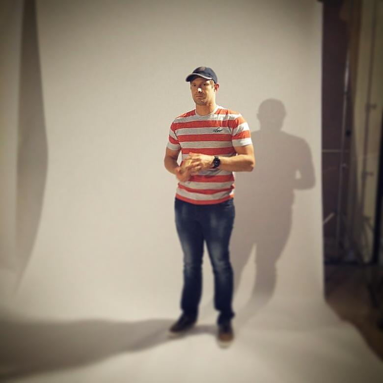 rajasthanroyals's tweet photo. Great fun at the @LawmanPg3 photoshoot today with captain Watto @ShaneRWatson33 &amp; @stevesmith49 ! #AlwaysARoyal http://t.co/wYbUD1DiQf