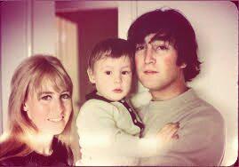  Happy Birthday Julian Lennon! See the sky and smile :-) 