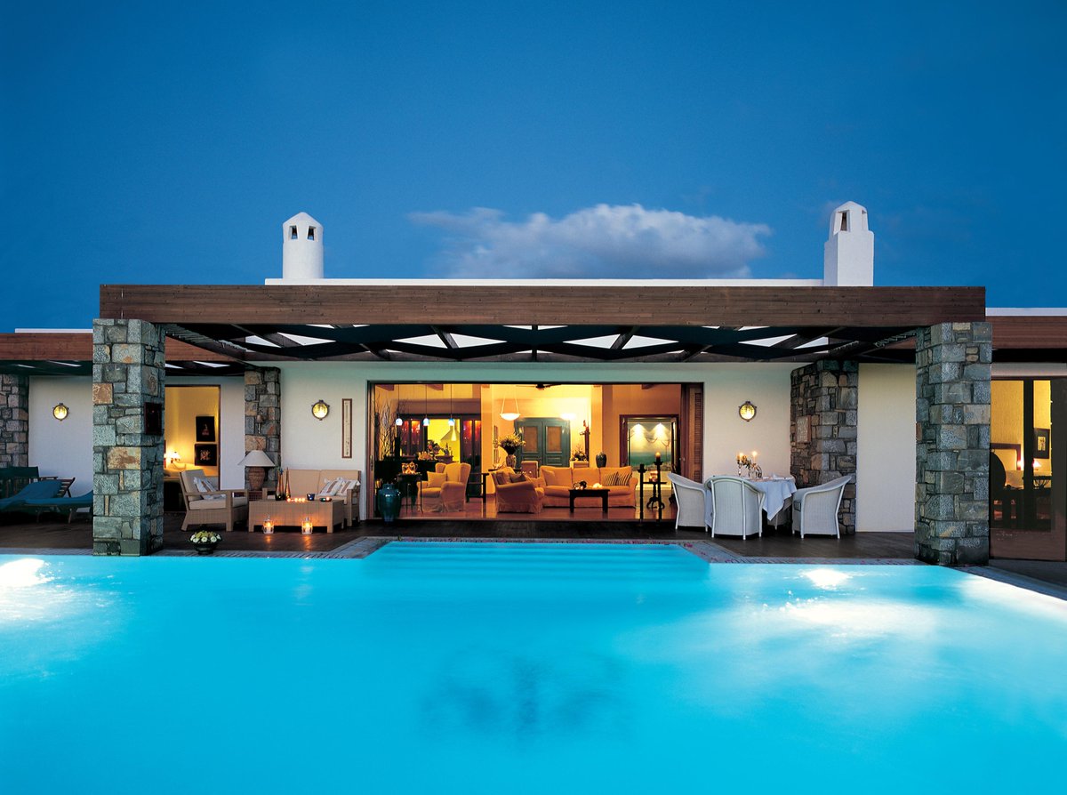 Leading Hotels tweet media