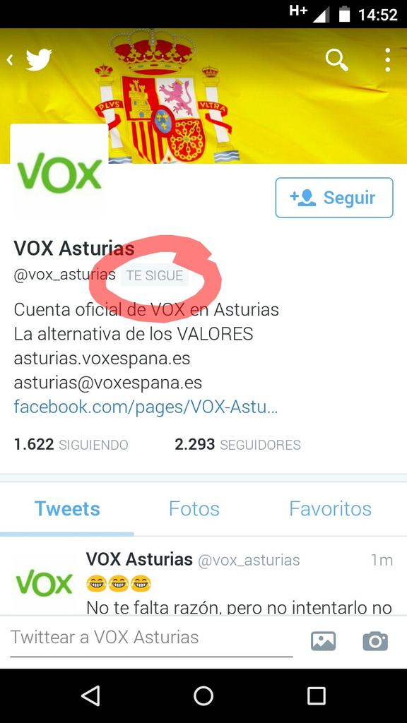 Hipnosapo_X's tweet photo. Eeeeh, qué hago? Me asusto, me lo tomo a broma, llamo a la policía??? QUÉ HAGOO??!! http://t.co/zLoyafoMx7