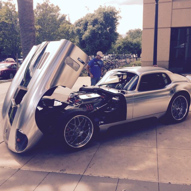 GSB_PDMC's tweet photo. @renovomotors at #StanfordCPX! #drivetherevolution http://t.co/vNjiAgJfG8